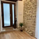 La Stella Del Viandante 3* 皮耶特拉佩尔托萨